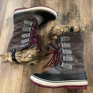 Tall women’s Sorel Joan of Arctic boots , size 10.
